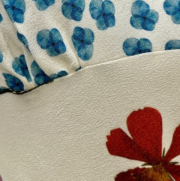 VRG GRL Love Language Bias Cut mini Dress Floral - Picture 6 of 9